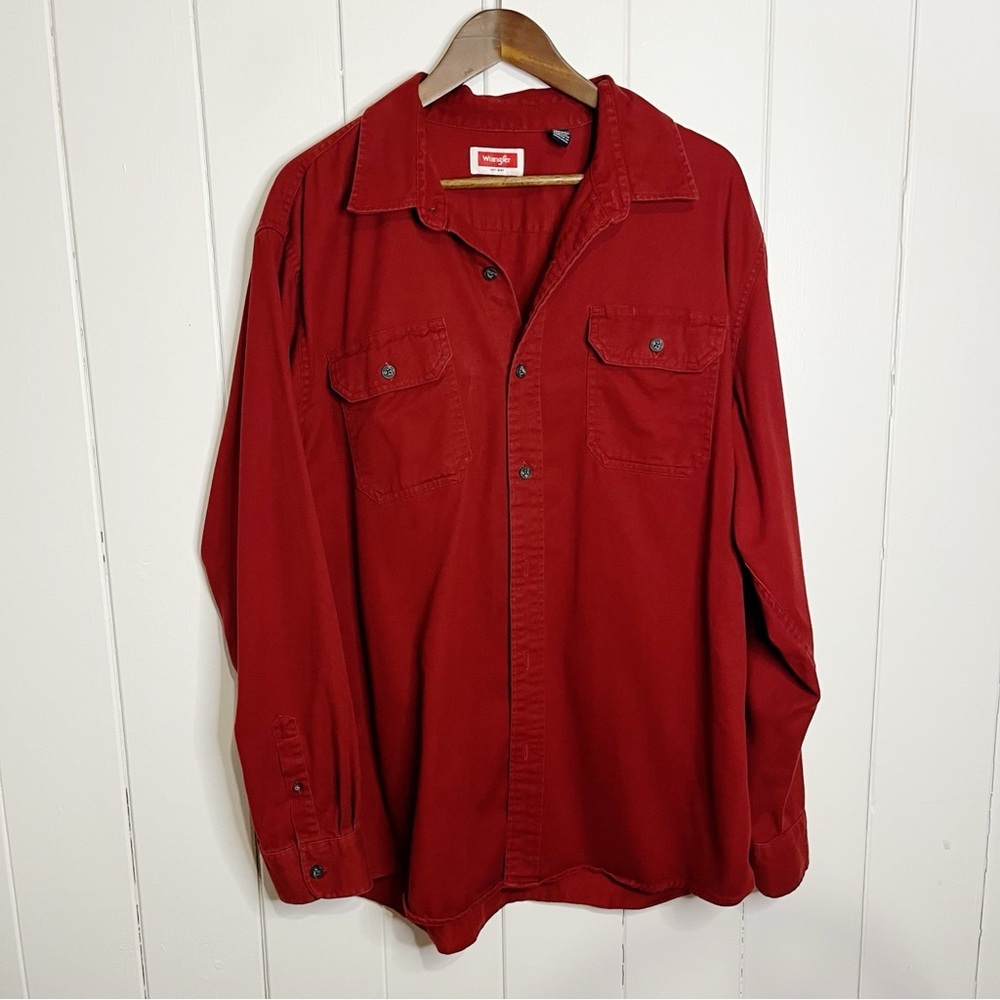 Wrangler Jeans Deep Red Button Down Shirt. Size XL.